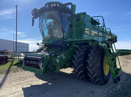 2025 John Deere S7 800 Equipment Image0