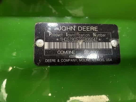 Image of John Deere S7 800 equipment image 1