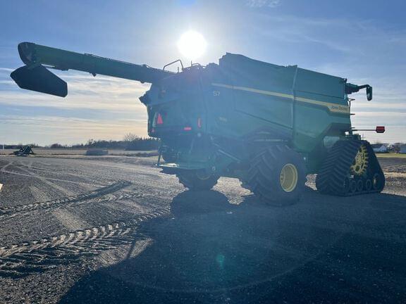 Image of John Deere S7 800 equipment image 4