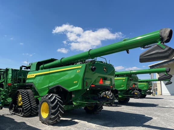 Image of John Deere S7 800 equipment image 3