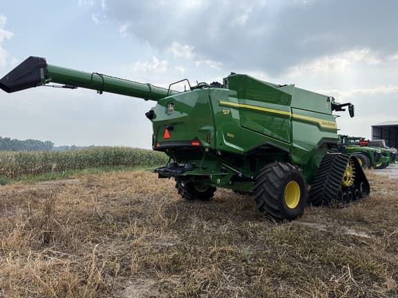 Image of John Deere S7 800 equipment image 4