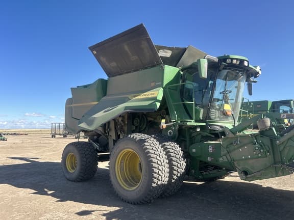 Image of John Deere S7 800 equipment image 4
