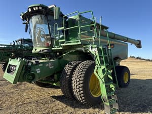 2025 John Deere S7 800 Image