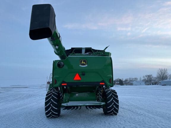 Image of John Deere S7 800 equipment image 3