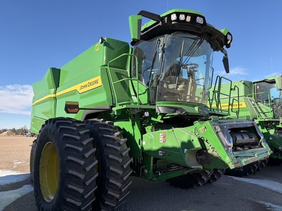 2025 John Deere S7 800 Equipment Image0