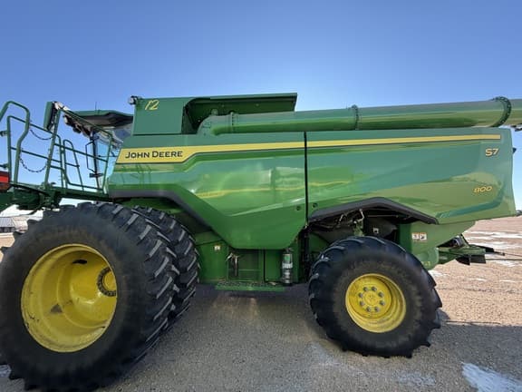 Image of John Deere S7 800 equipment image 4