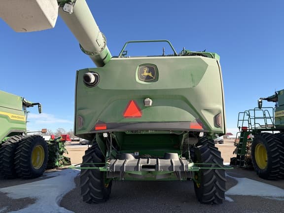 Image of John Deere S7 800 equipment image 4