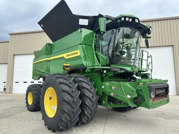 Image of John Deere S7 900 Primary image