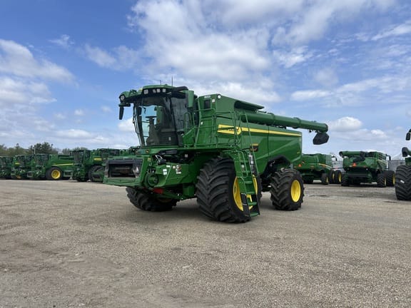 Main image John Deere S7 900