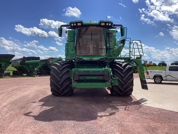 Image of John Deere S7 900 equipment image 2