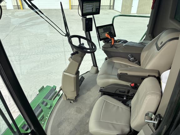 Image of John Deere S7 900 Image 1