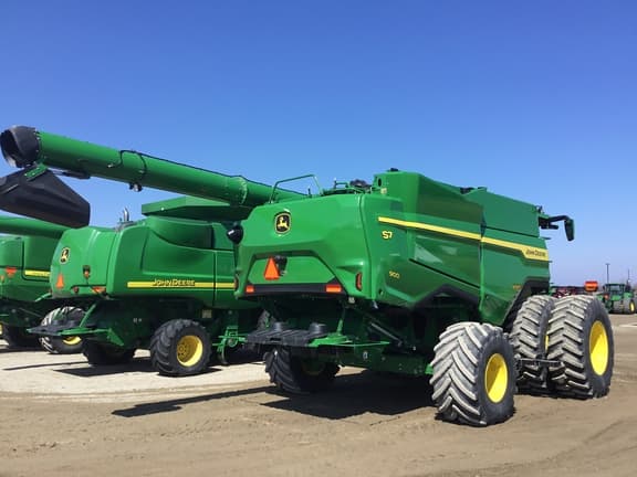 Image of John Deere S7 900 equipment image 3