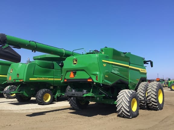Image of John Deere S7 900 equipment image 4
