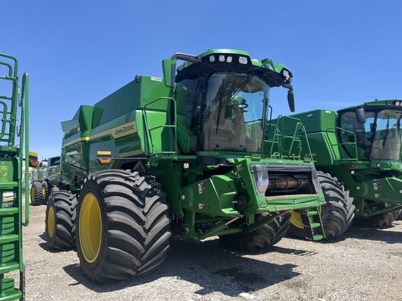 Image of John Deere S7 900 Primary image