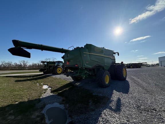 Image of John Deere S7 900 equipment image 4