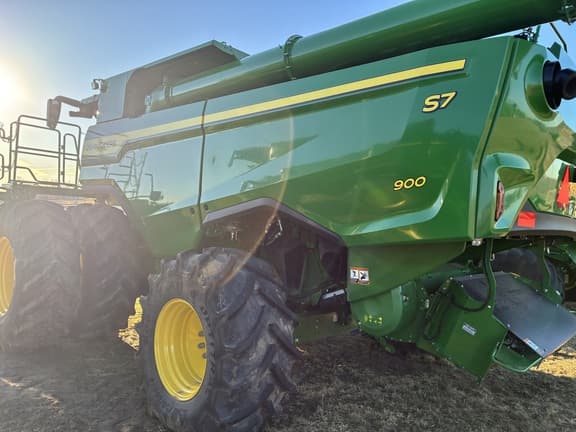 Image of John Deere S7 900 equipment image 3