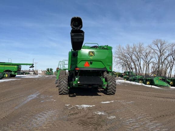 Image of John Deere S7 900 equipment image 4