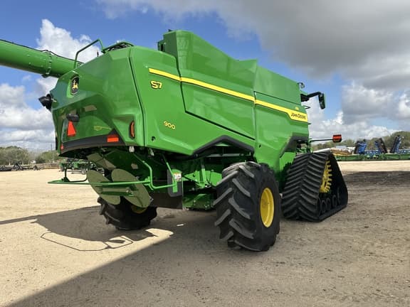 Image of John Deere S7 900 equipment image 3