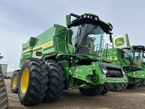 2025 John Deere S7 900 Image