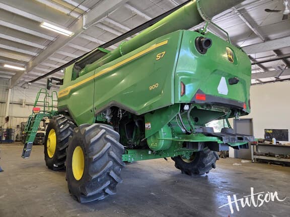 Image of John Deere S7 900 equipment image 3