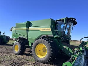 2025 John Deere S7 900 Image