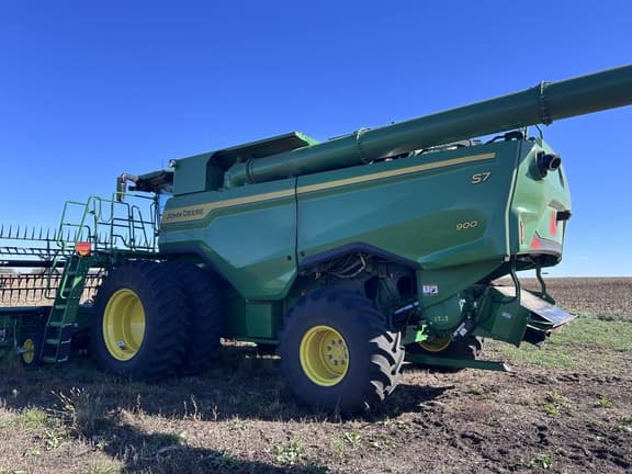 Image of John Deere S7 900 equipment image 4