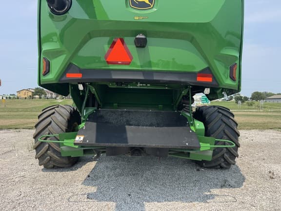 Image of John Deere S7 900 equipment image 4