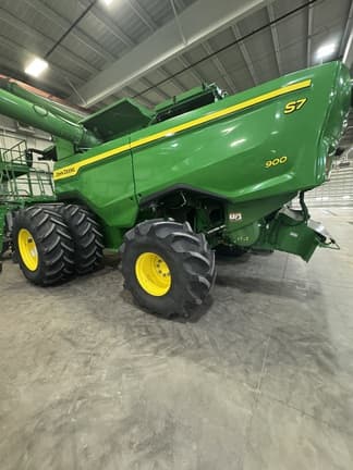 Image of John Deere S7 900 Primary image