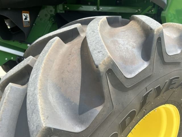 Image of John Deere S7 900 equipment image 4