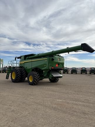 Image of John Deere S7 900 equipment image 4