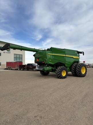 Image of John Deere S7 900 equipment image 3