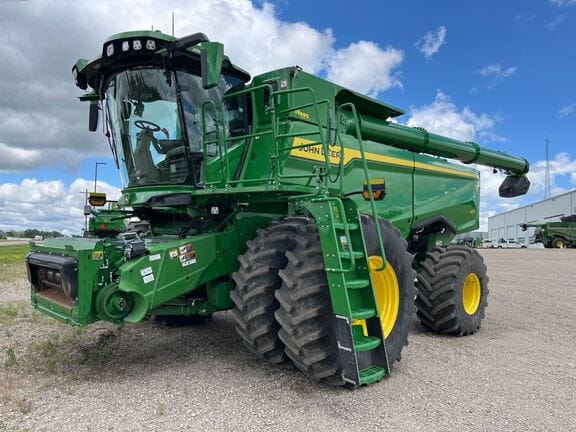 2025 John Deere S7 900 Equipment Image0