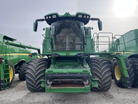 Image of John Deere S7 900 equipment image 2