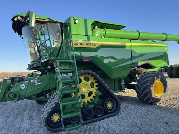 Image of John Deere S7 900 equipment image 4