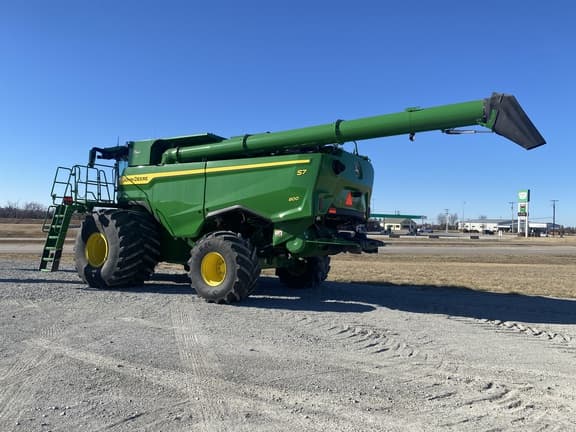 Image of John Deere S7 800 equipment image 3