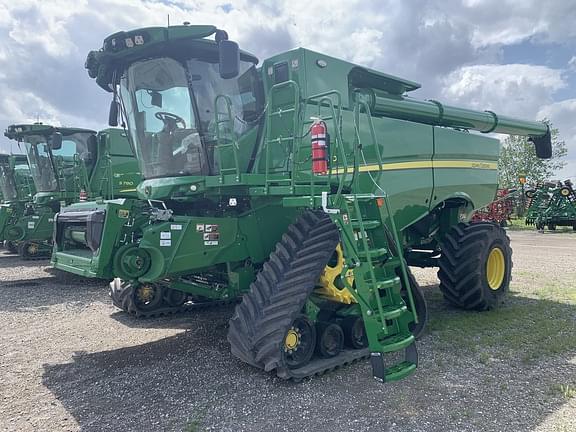 Image of John Deere S790 Primary image