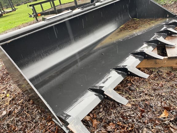 2025 John Deere Worksite Pro T84 Equipment Image0