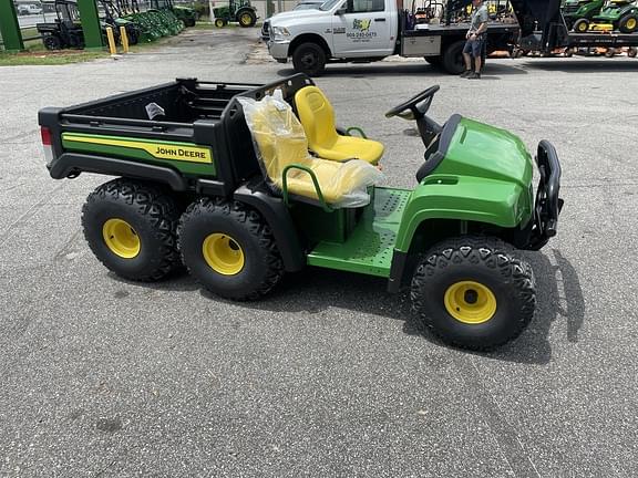 Image of John Deere Gator TH 6x4 equipment image 1