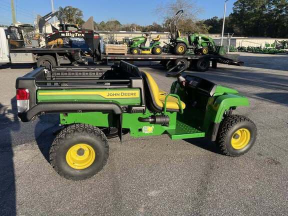 Image of John Deere Gator TX 4x2 equipment image 1