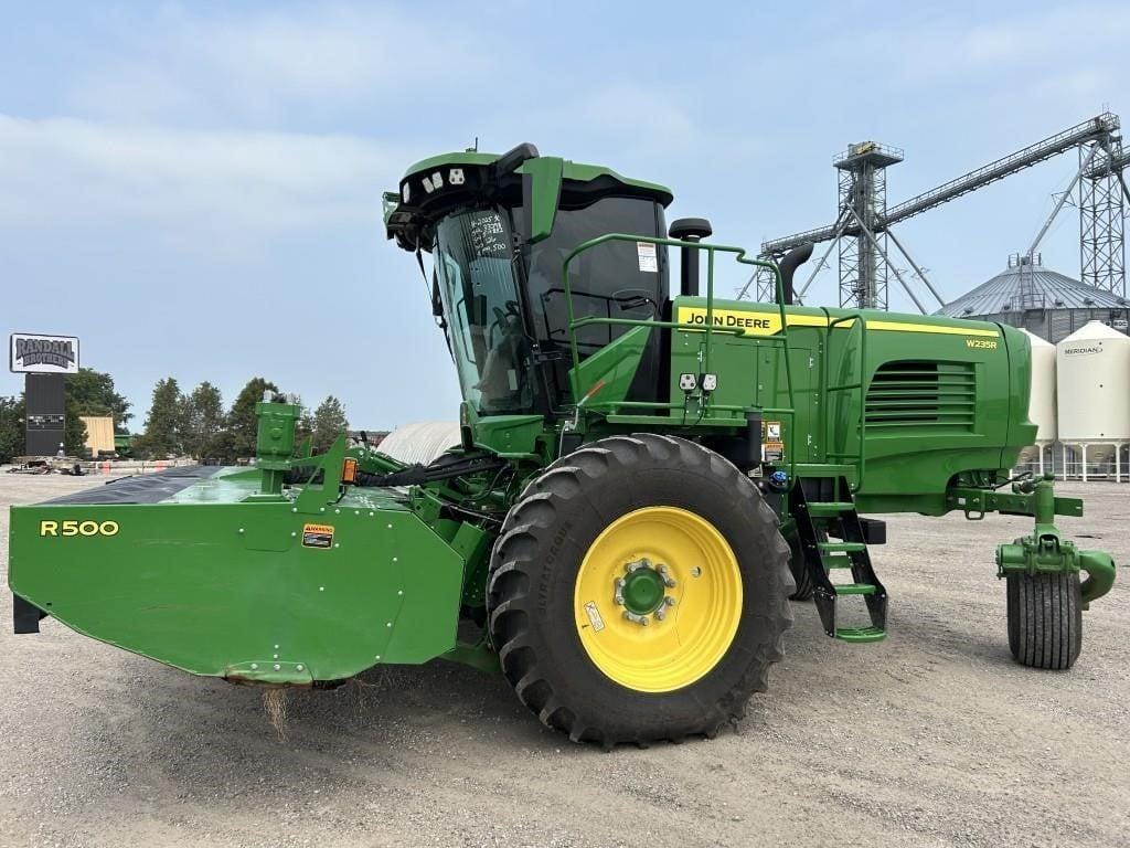 2025 John Deere W235R Equipment Image0