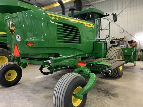 Image of John Deere W260M equipment image 1