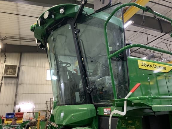 Image of John Deere W260M equipment image 2