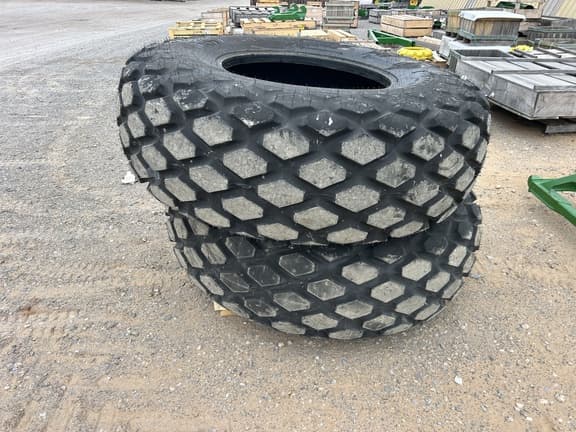 Image of John Deere W260R equipment image 3