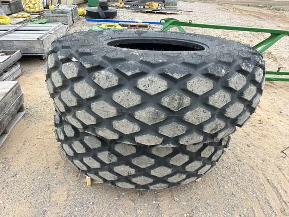 Image of John Deere W260R equipment image 2