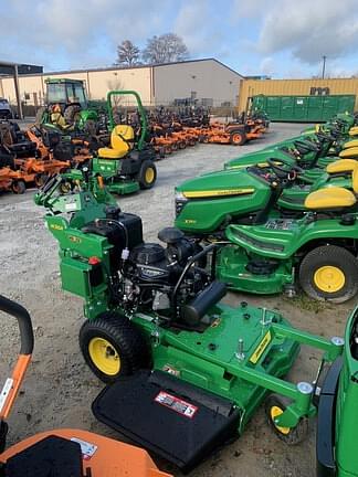 Image of John Deere W36R equipment image 3