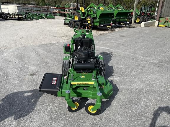 Image of John Deere W36R equipment image 4