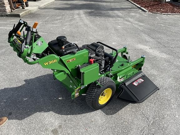 Image of John Deere W36R equipment image 4