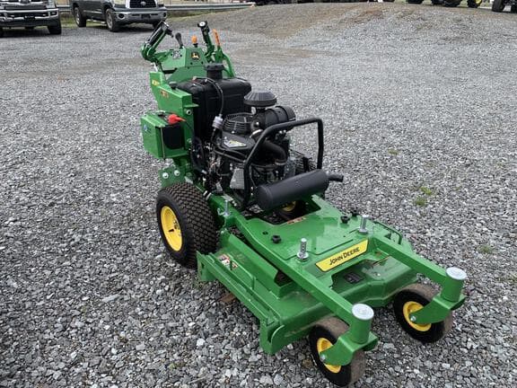 Image of John Deere W36R equipment image 1