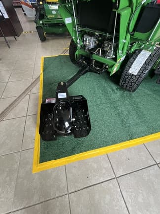 Image of John Deere W48R equipment image 2