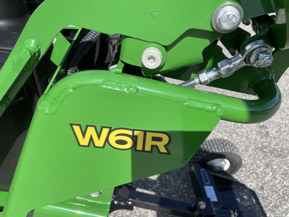 Image of John Deere W61R equipment image 1
